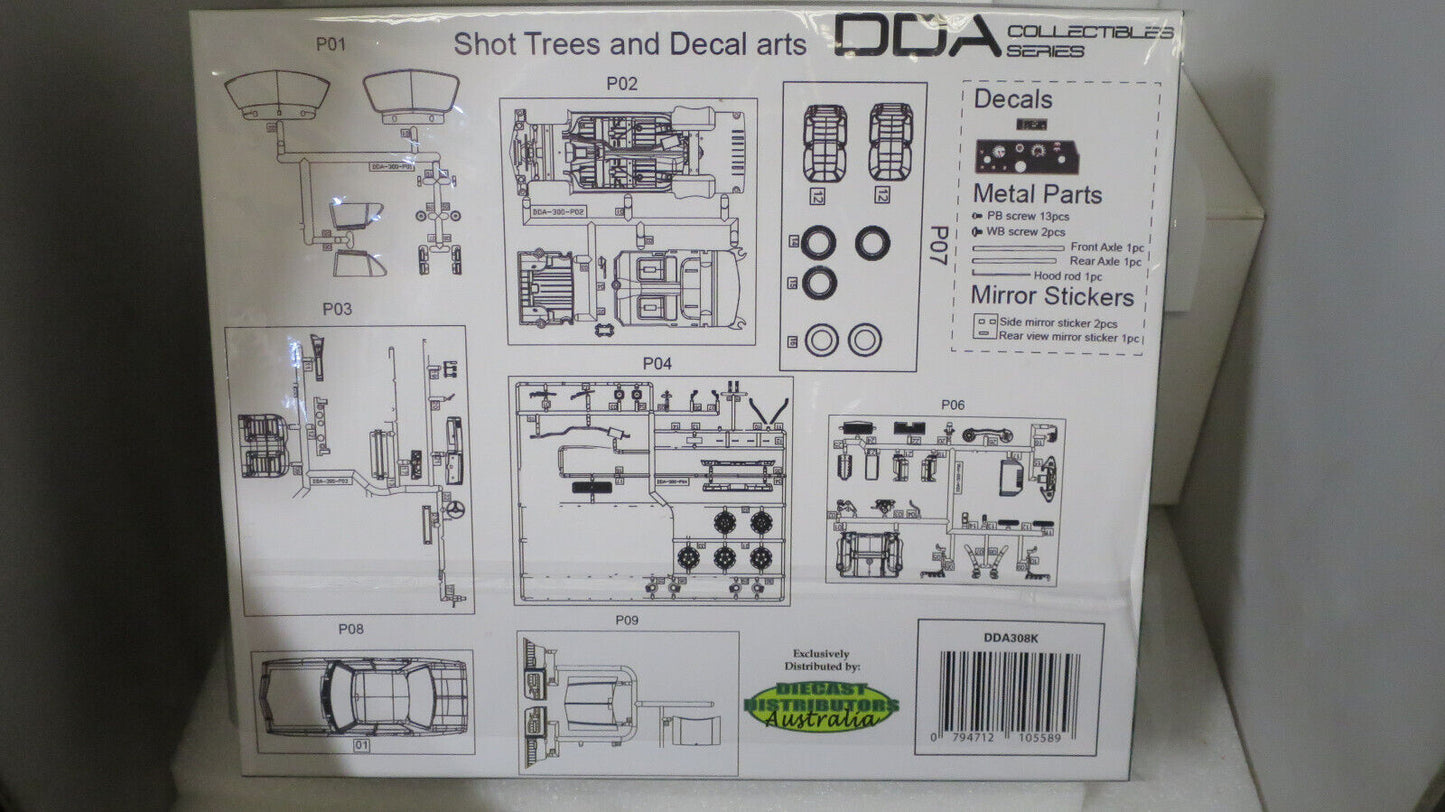 1/24 DDA HOLDEN HQ CUSTOM 4 DOOR SEDAN WHITE SLAMMED PLASTIC MODEL KIT DDA308K