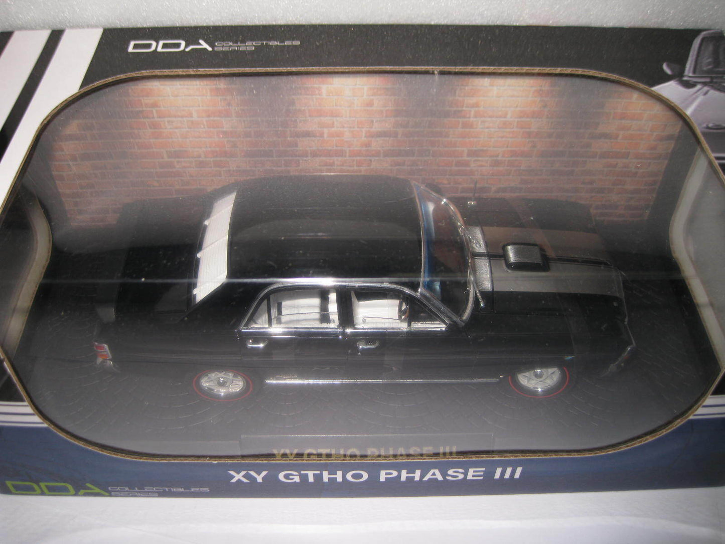 1/24 DDA Ford Falcon Xy Gtho Phase Iii Black Opening Parts Great Looking Model