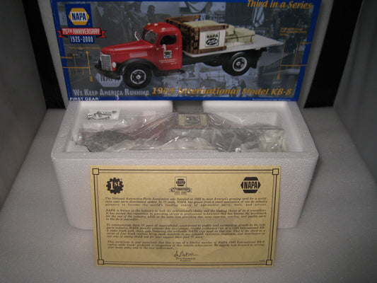 1/34 1St First Gear 1949 International Model Kb-8 Napa 75Th Anniversary 19-2376