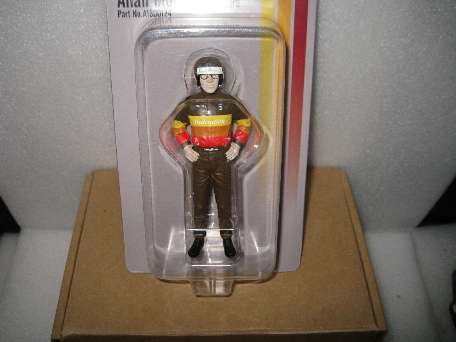 American Diorama 1/18 Racing Driver 1970s Red A Polyresin figure model American Diorama 1/18 Racing Driver 1970s Red A Polyresin figure model