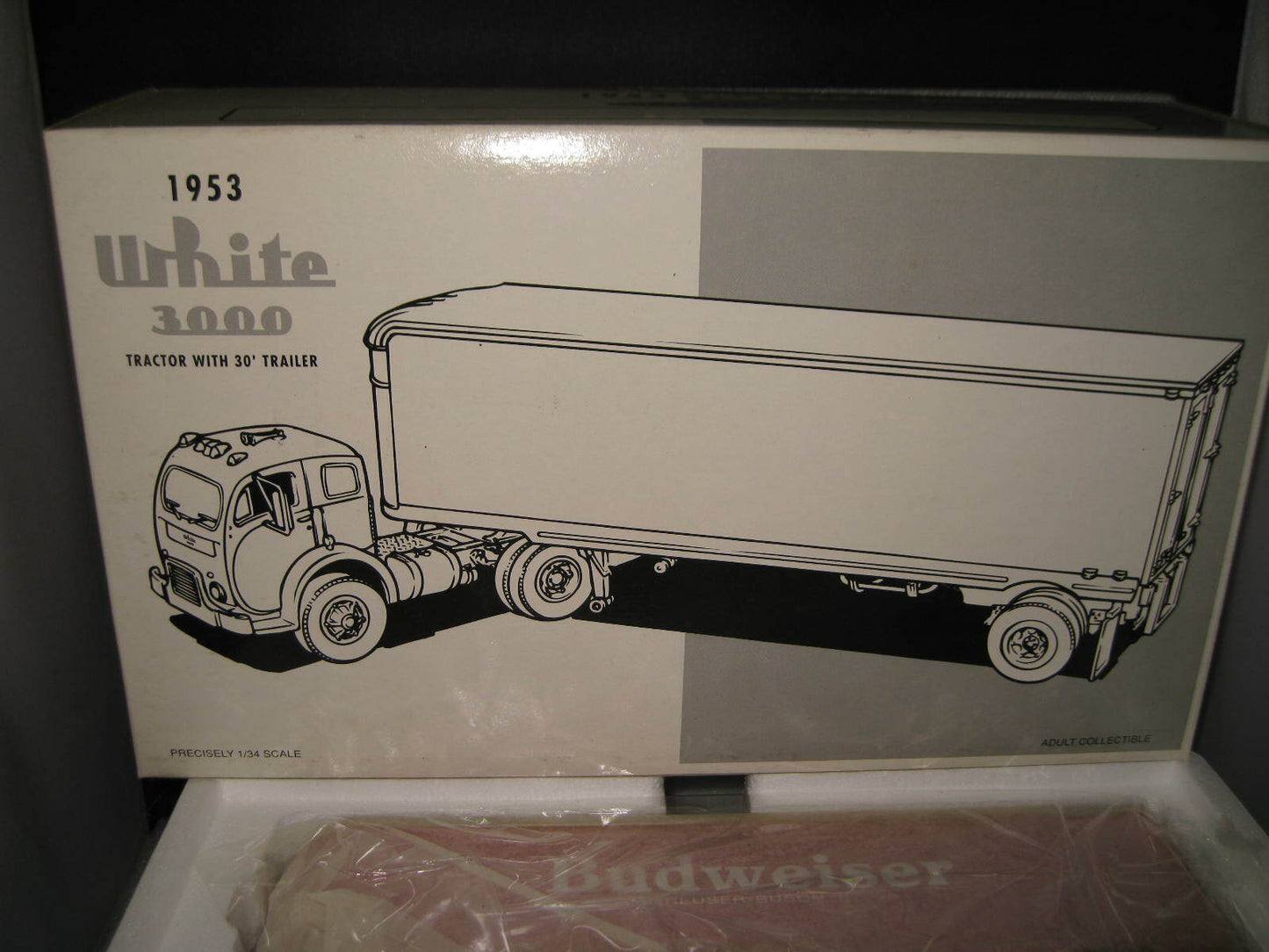 1.34 1St First Gear 1953 White 3000 Truck & Trailer  Budweiser Beer  #19-1912