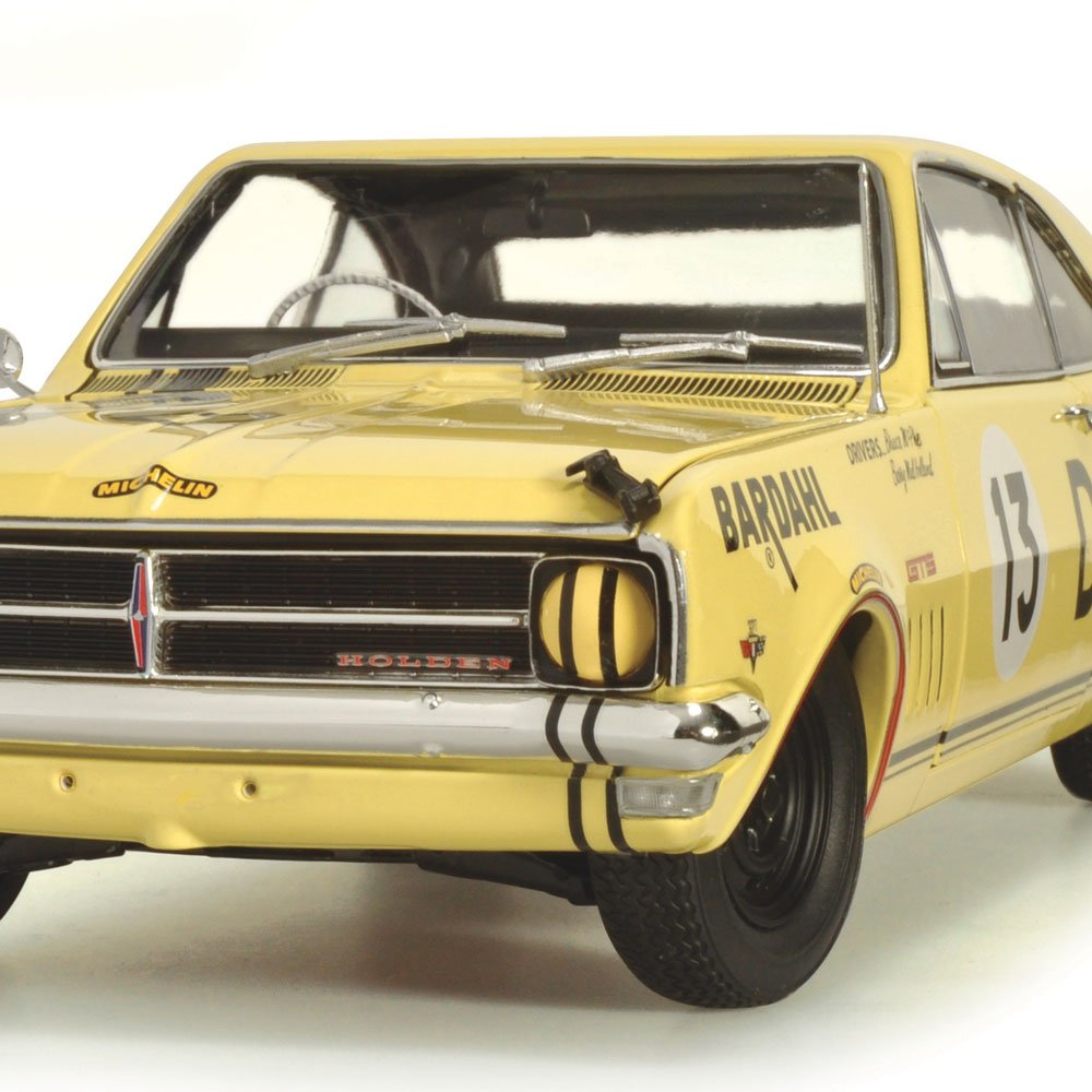 CLASSIC 1/18 HOLDEN HK Monaro GTS 327 1968 BATHURST WINNER McPHEE 13D #18827