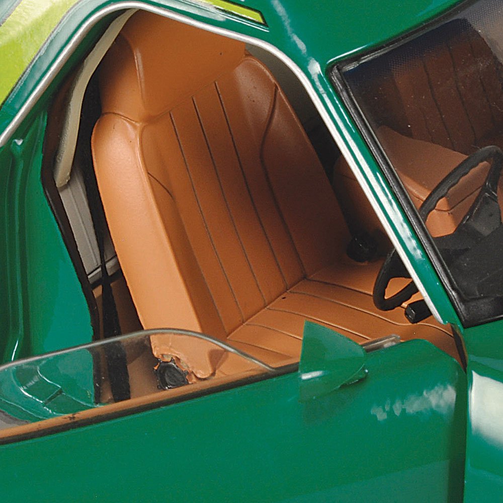 CLASSIC 1/18 Ford XC Falcon Sundowner panel van V8 Modena Green #18851