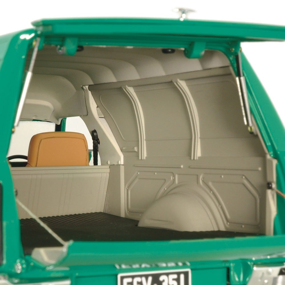 CLASSIC 1/18 Ford XC Falcon Sundowner panel van V8 Modena Green #18851
