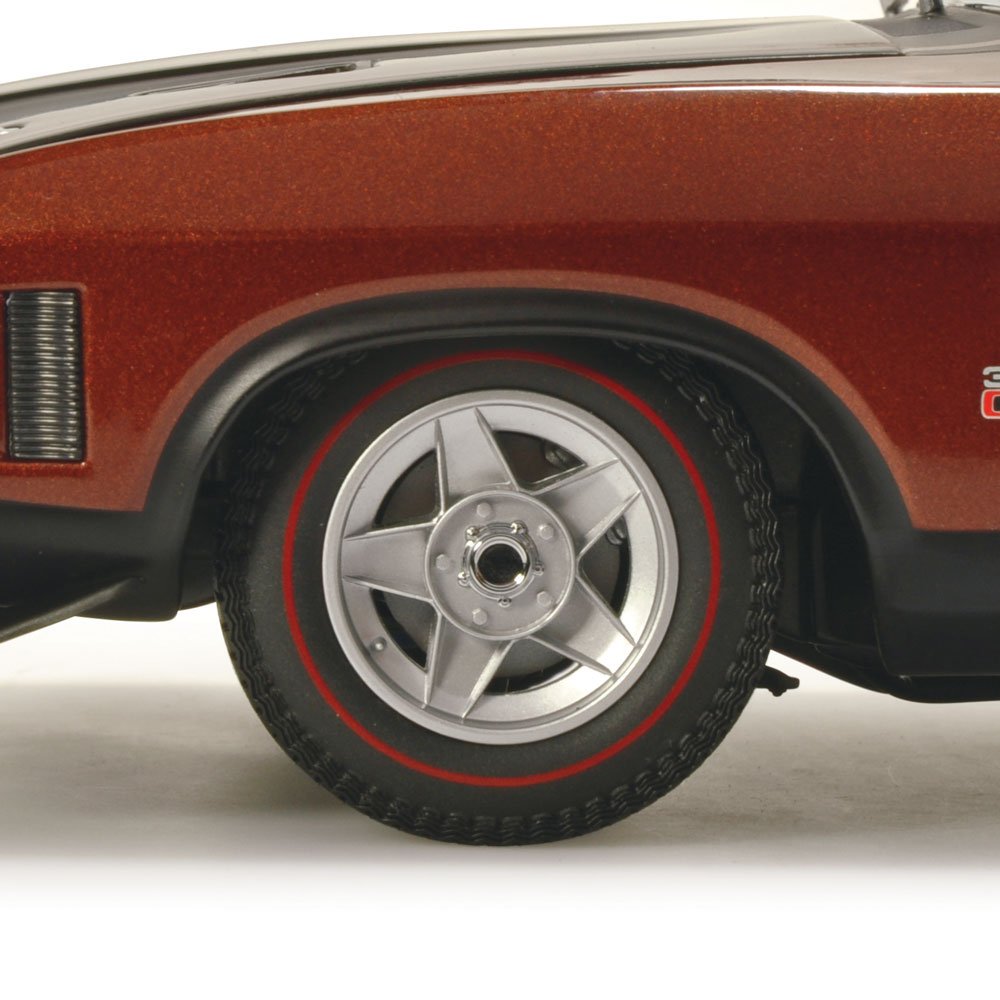 CLASSIC 1/18 1972 FORD XA Falcon GT RPO83 Coupe Walnut Glow #18856