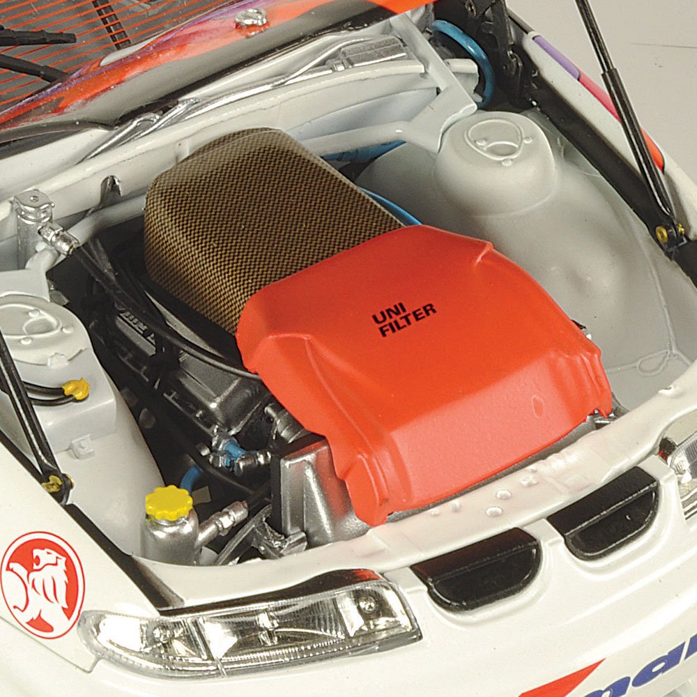 CLASSIC 1/18 Holden VS Commodre 1997 Bathurst #45 Hossack / Ellery Wynn's #18858