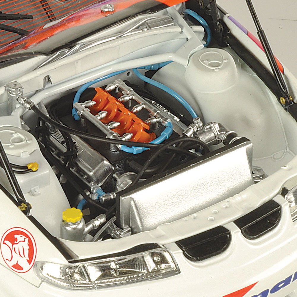 CLASSIC 1/18 Holden VS Commodre 1997 Bathurst #45 Hossack / Ellery Wynn's #18858