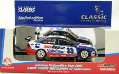 1:43 Classic Carlectables 1033-2 Cameron McConvilles 2005 Garry Rogers VZ Commodore