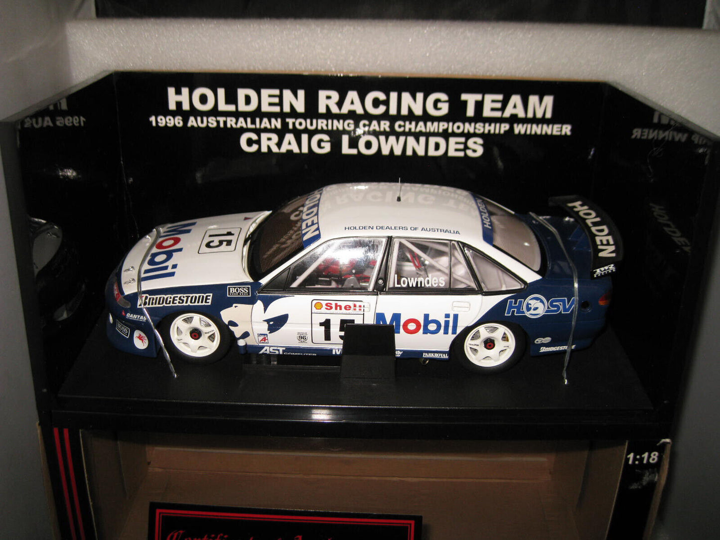 BIANTE 1/18 HOLDEN VR COMMODORE CRAIG LOWNDES HRT  #15 1996 CHAMPIONSHIP WINNER