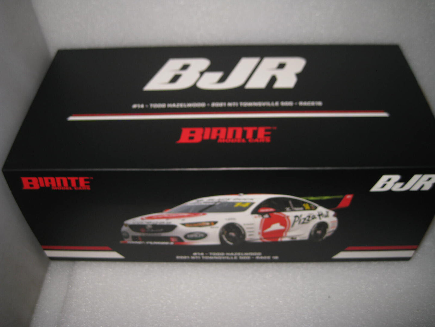 Biante 1/18 Holden Zb Commodore 2021 Townsville Race 16 Todd Hazelwood Pizza Hut