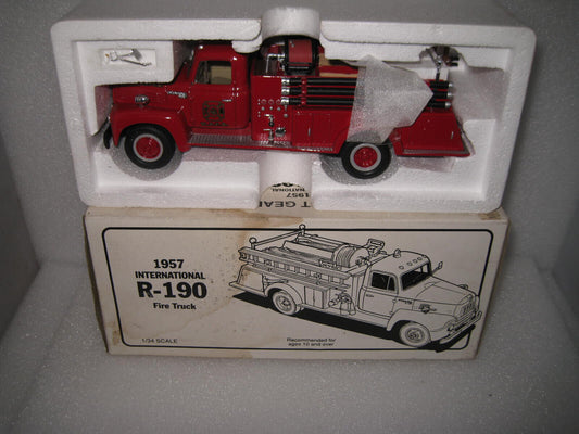 1/34 1St First Gear 1957 International R-190 Fire Truck West Point  Damaged Box