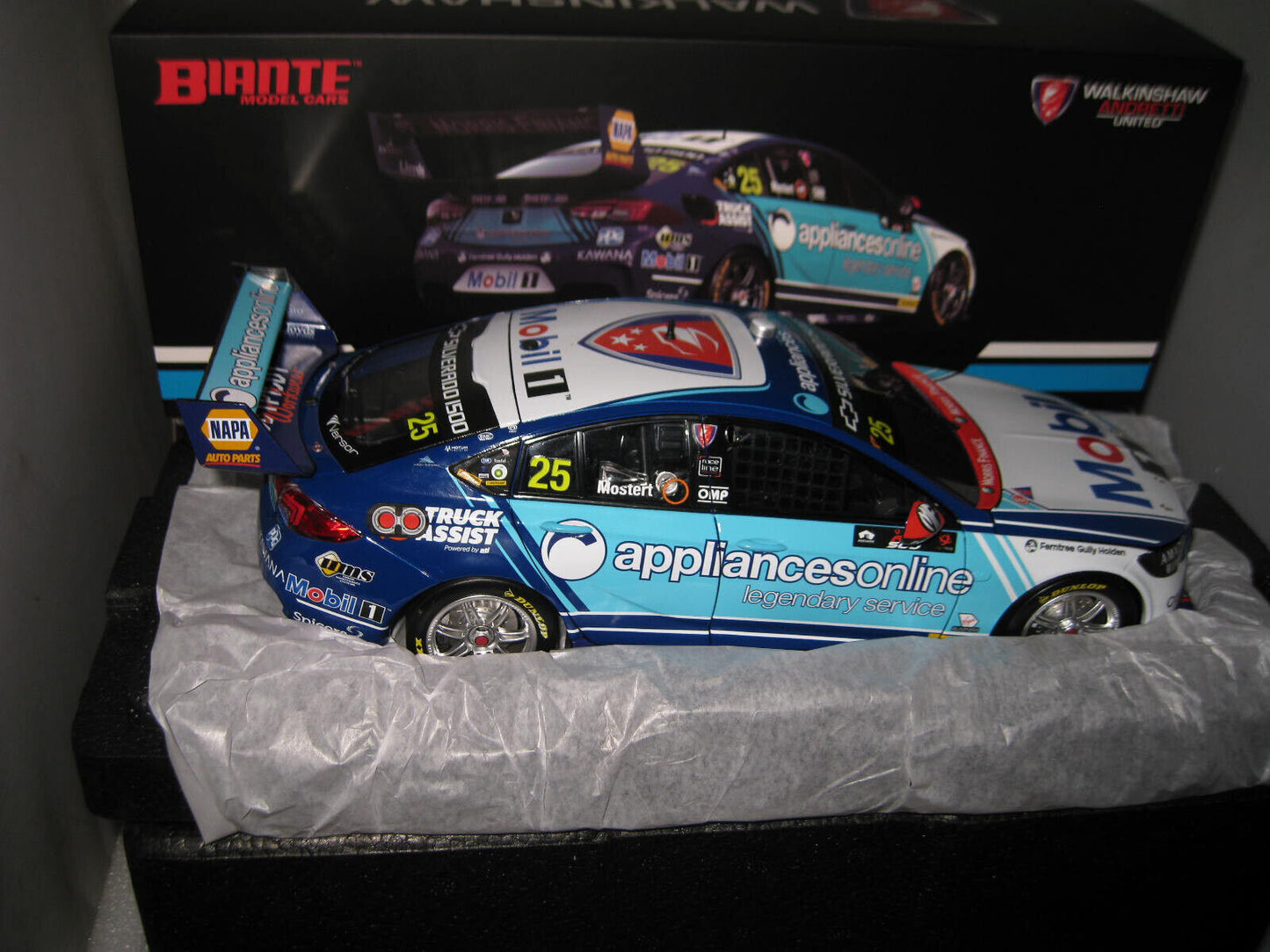 BIANTE 1/18 HOLDEN ZB COMMODORE 2020 ADELAIDE 500 CHAZ MOSTERT #25 WAUR #B18H20B